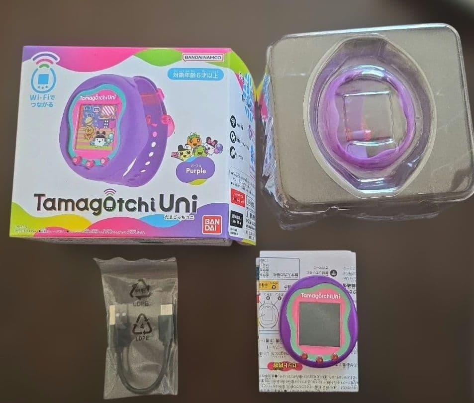 Tamagotchi Uni パープルモデル