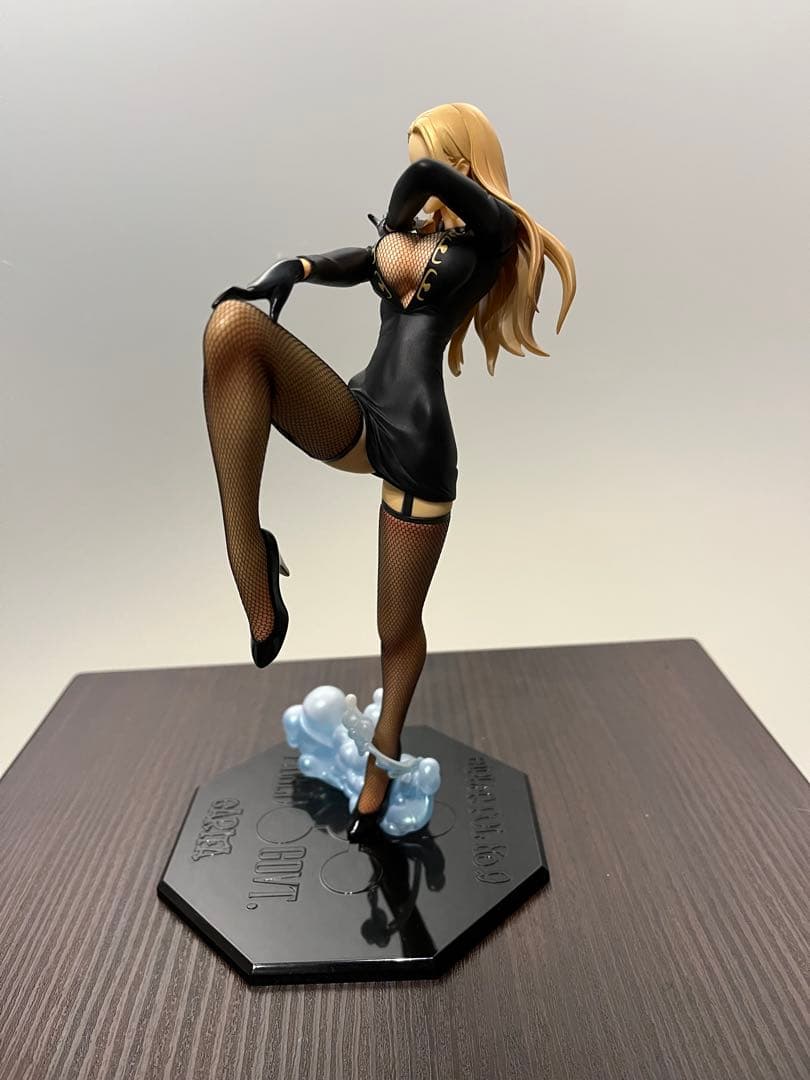 ワンピース　フィギュア pop カリファ