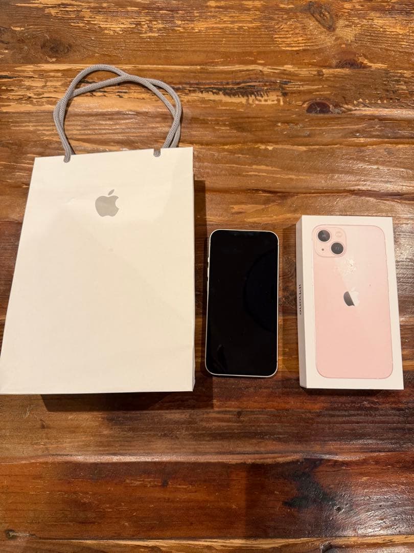 【美品】iPhone 13 ピンク 128GB SIMフリー 本体