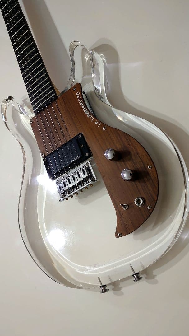 ☆NEXT TONE アクリルギター☆