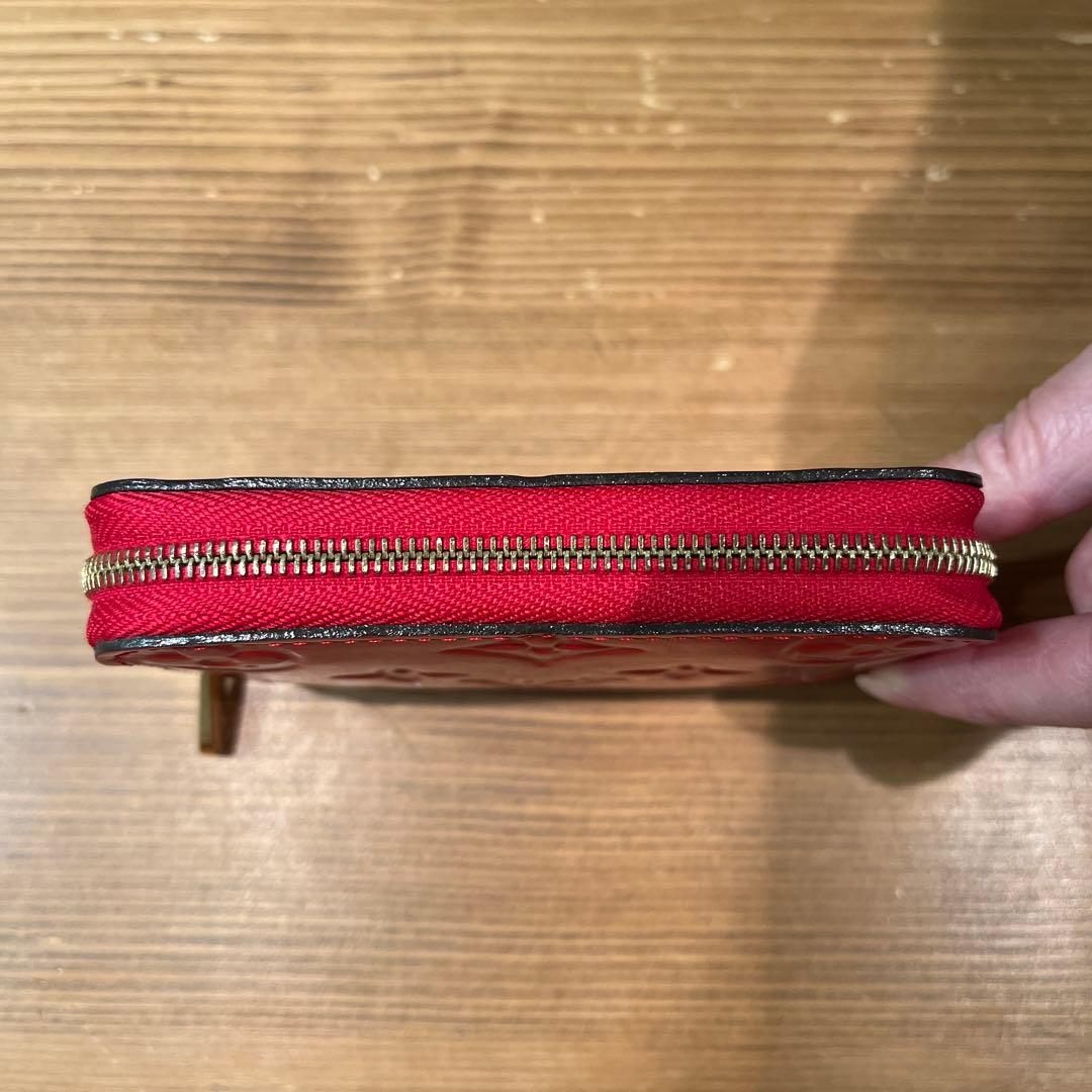 Louis Vuitton エナメル ケース レッド