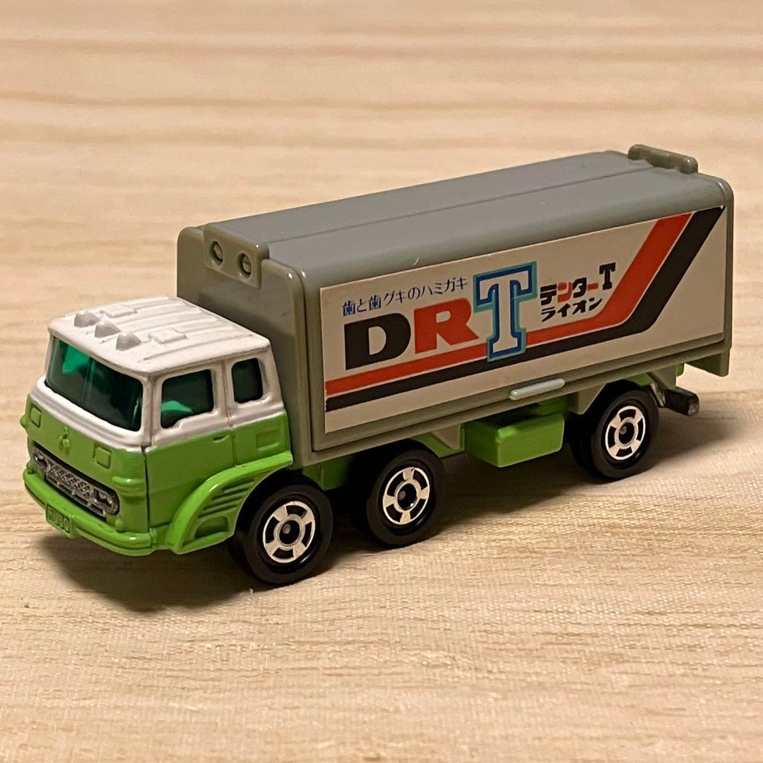 トミカ ふそうトラック デンター T ライオン No.7 1/127