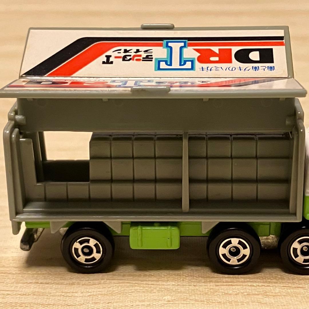 トミカ ふそうトラック デンター T ライオン No.7 1/127