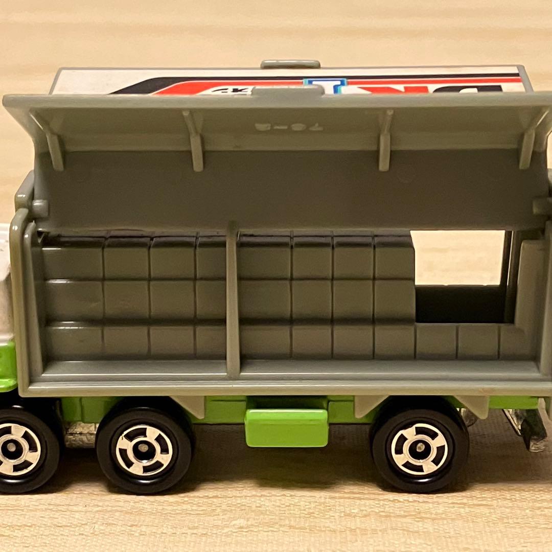 トミカ ふそうトラック デンター T ライオン No.7 1/127