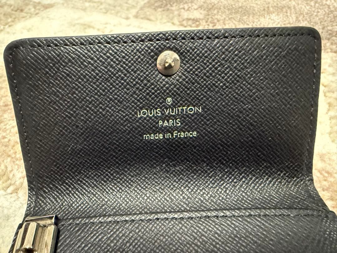 ルイヴィトン 黒 ブラック グレー ダミエグラフィット