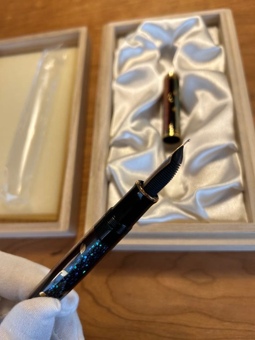 Pelikan ペリカン 万年筆 リミテッドエディション M1000 蒔絵 春秋