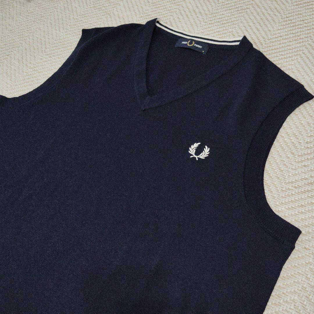 FRED PERRY フレッドペリー ベスト　М　メンズ　ウール&コットン
