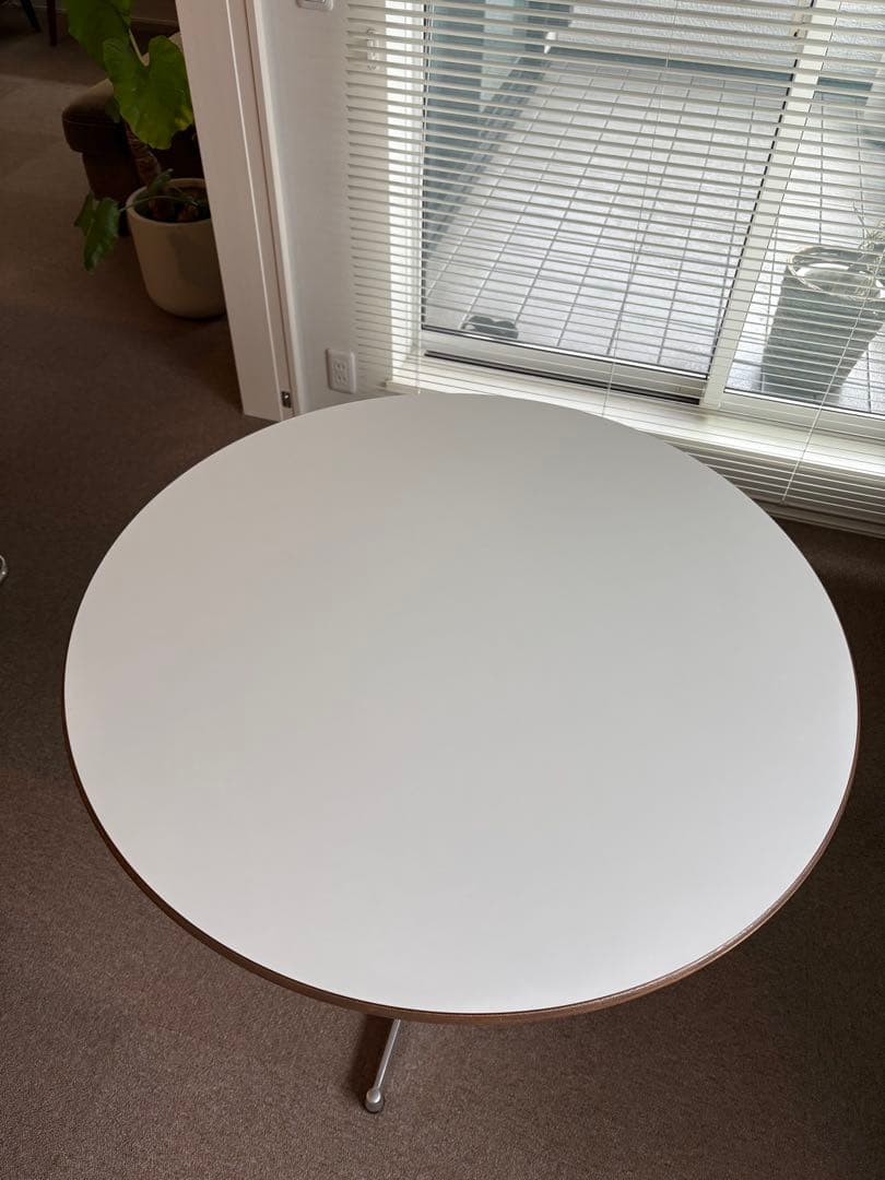 LAUAN TABLE ROUND 03／D&DEPARTMENT