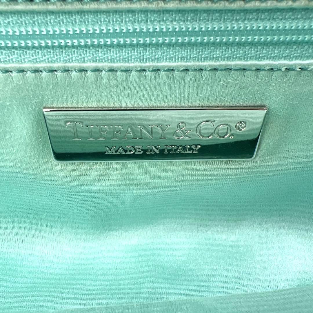 希少 ティファニー パーティーバッグ クラッチバッグ ブラックティファニーブルー