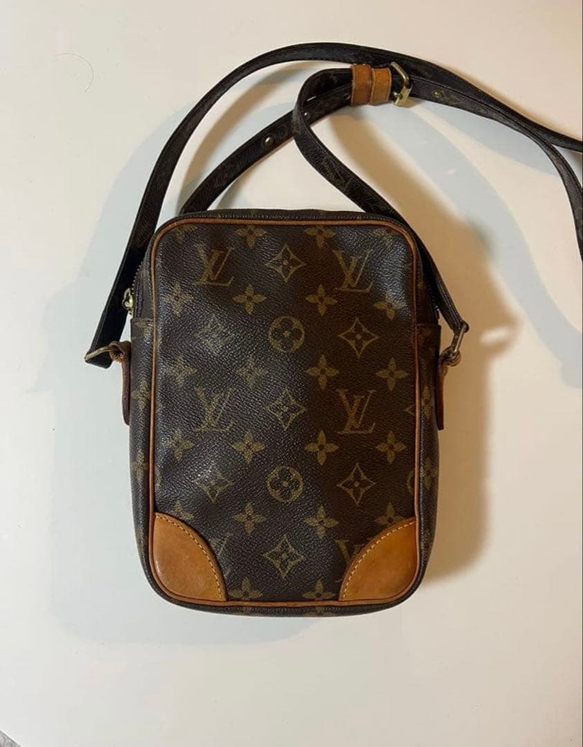 ルイ・ヴィトン モノグラムキャンバス製ダヌーブショルダーバッグ（M45266）