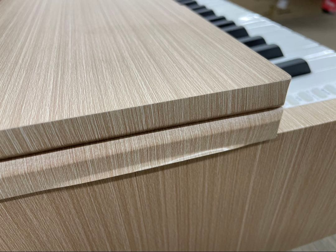 電子ピアノ88鍵盤　ハンマーアクション鍵盤　オークベージュ