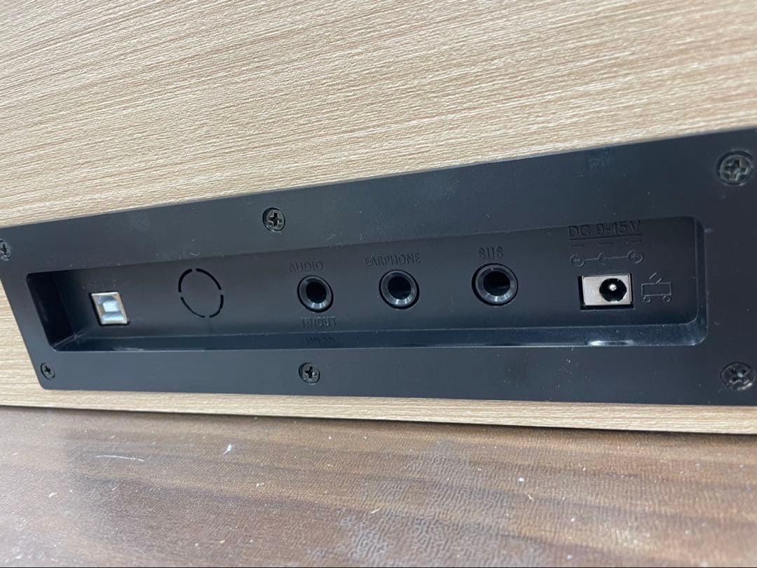 電子ピアノ88鍵盤　ハンマーアクション鍵盤　オークベージュ