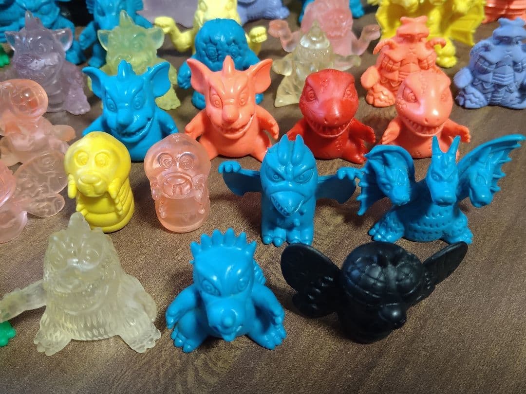 【当時物】ガシャポン ゴジラ怪獣軍団 63体セット