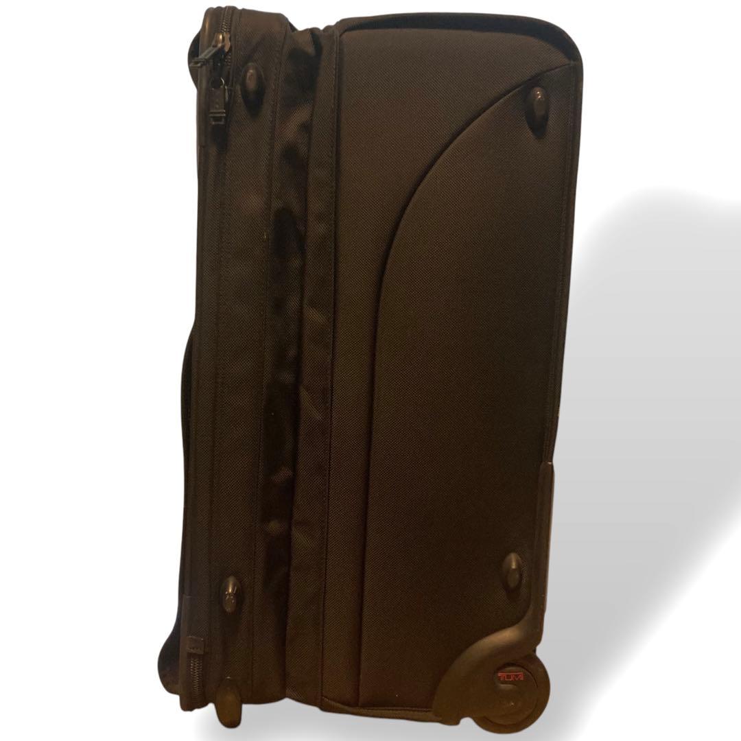 トゥミ　キャリーケース　アルファ　大容量　ナイロン　ブラック　22004DH