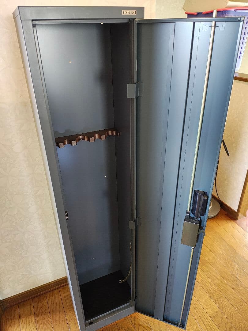 ガンロッカー　KOYO　ROBIN 【着払い・引き取り限定】