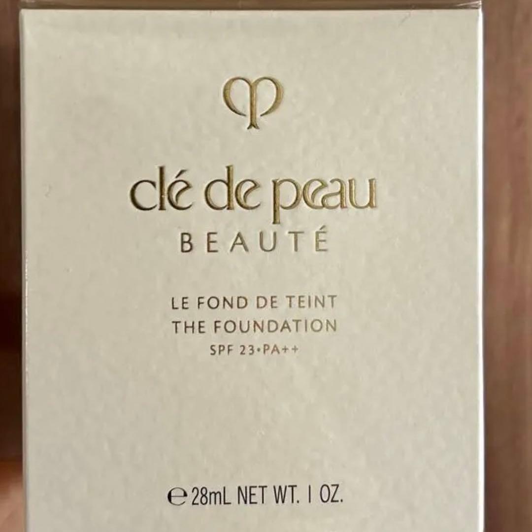 【新品】クレドポーボーテ ルフォンドゥタンn OC10