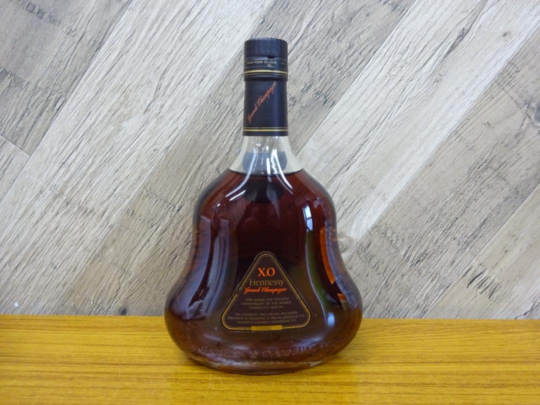 熊001 ヘネシー XO グランドシャンパーニュ 700ml 40％
