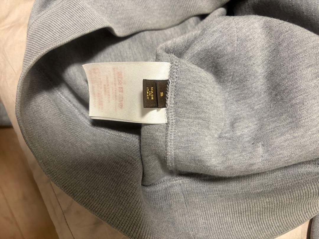 ジャンク　ヴィトン グレー ジップパーカー