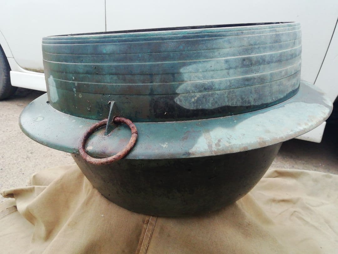 ♪昔の大型銅製 羽釜　13キロ