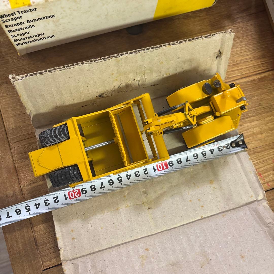 ミニカー CAT 621Caterpillar Hinterkipper Athey