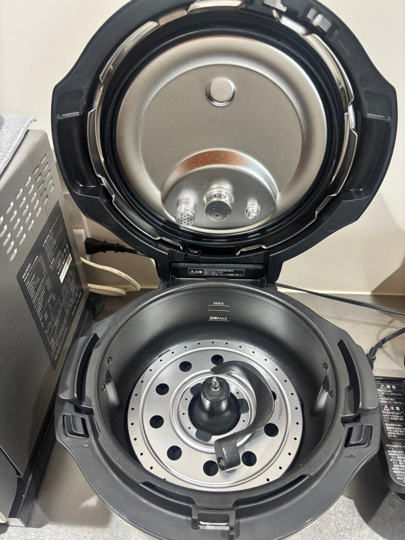 Panasonic Bistro 電気圧力鍋　オートクッカー