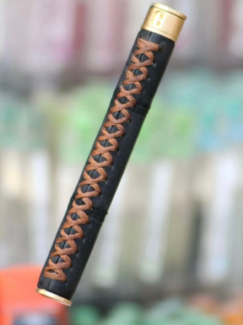 Schicksal 硬度表示窓付き 革軸芯ケース クロコダイルヌバックブラック