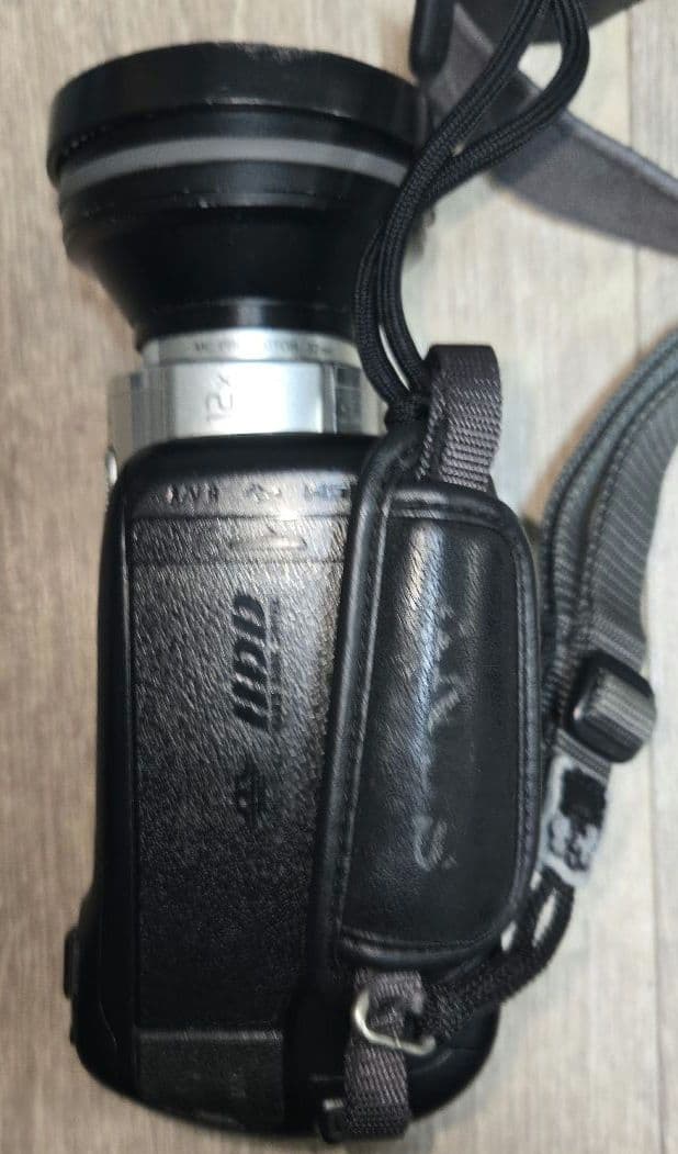 k*7様 SONY HDR-XR500V ビデオカメラ本体 付属品付き