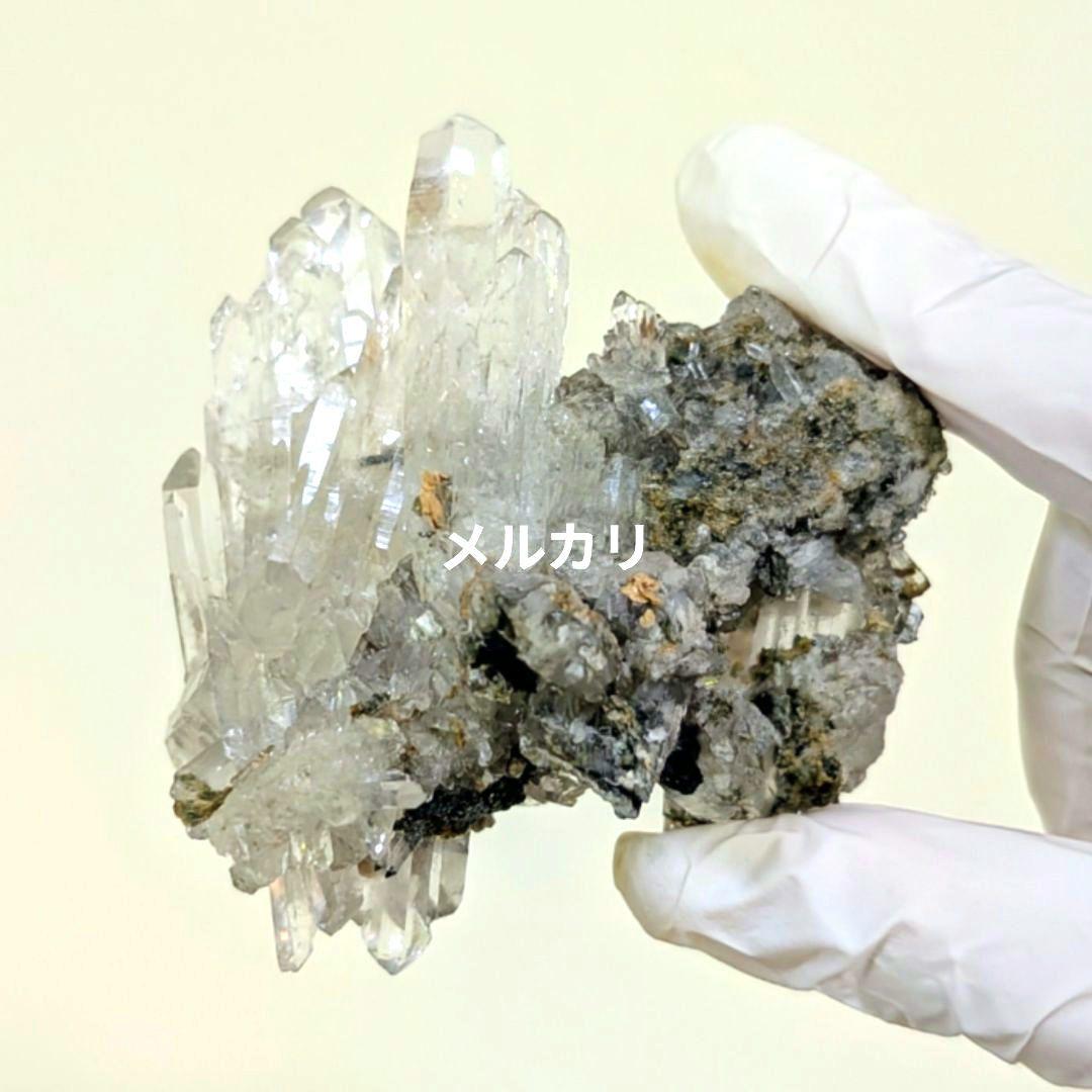 パルギ産　水晶クラスター