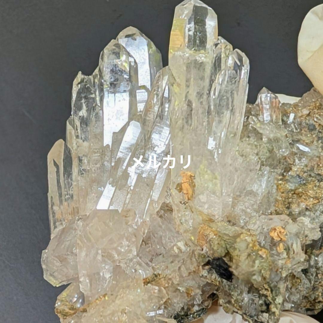 パルギ産　水晶クラスター