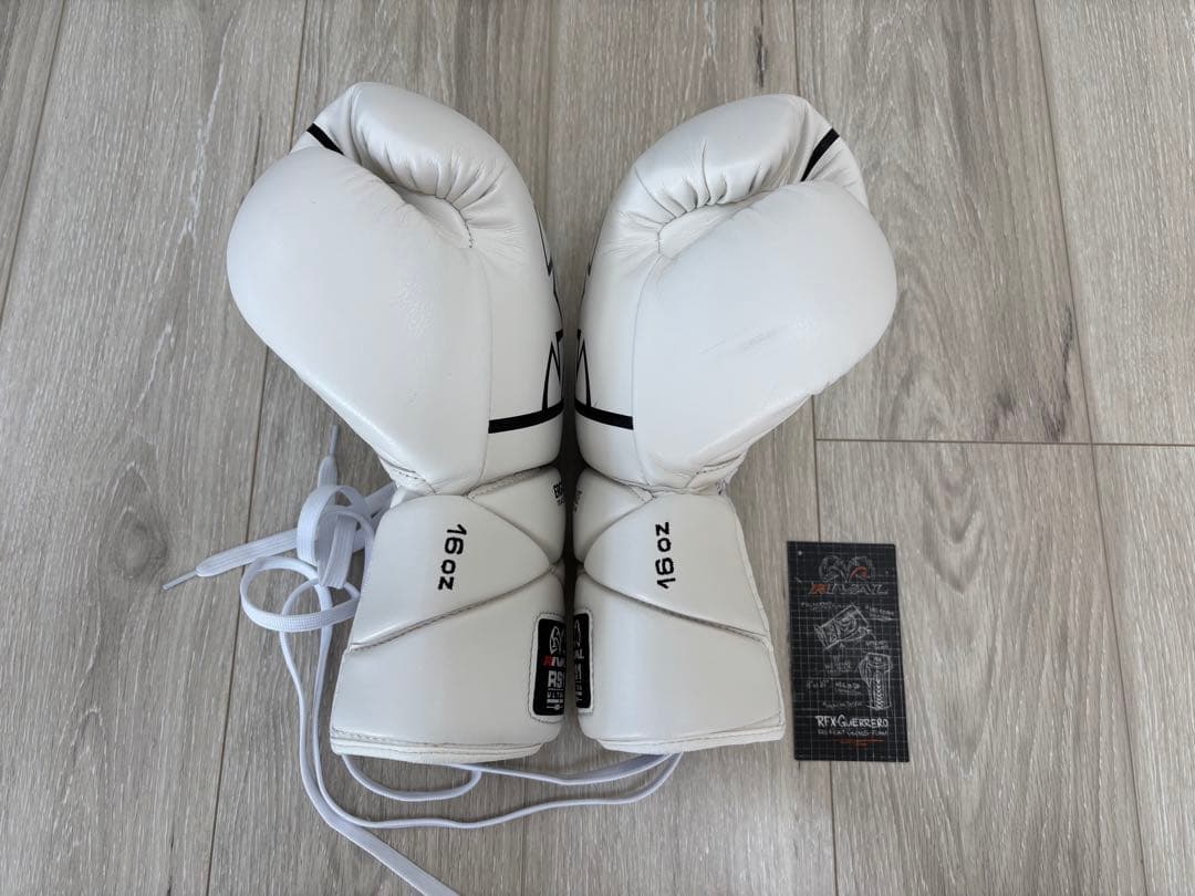 【美品】Rival(ライバル) RS-1 ULTRA スパーリンググローブ2.0