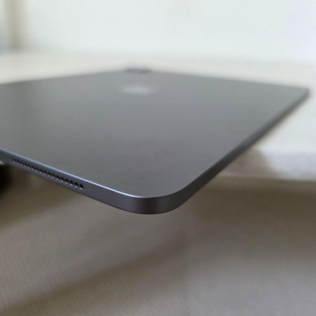 極美品 iPad Pro 12.9インチ 第4世代 純正カバー付き 128GB