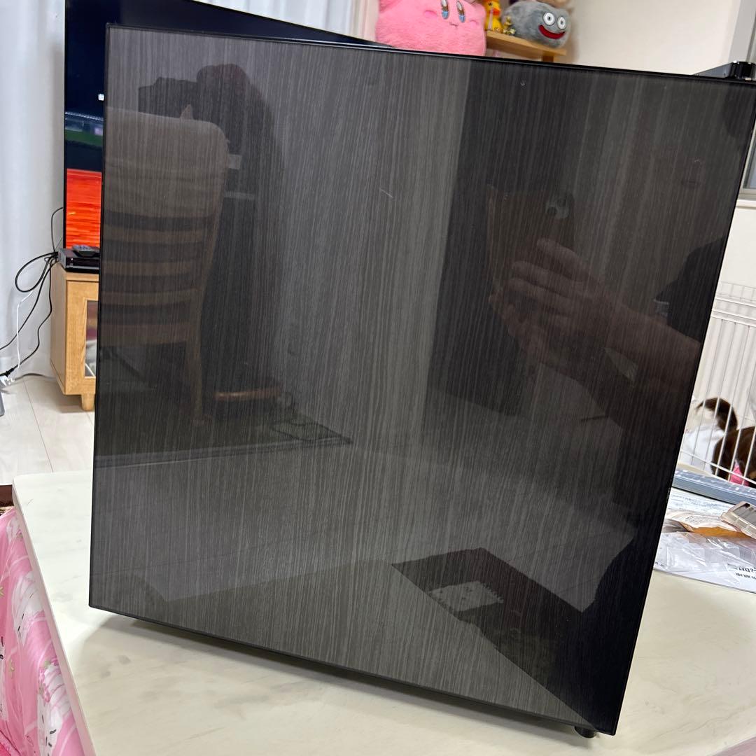 24年式　冷蔵庫　ほぼ新品　吉井電気製　一人暮らし　小型