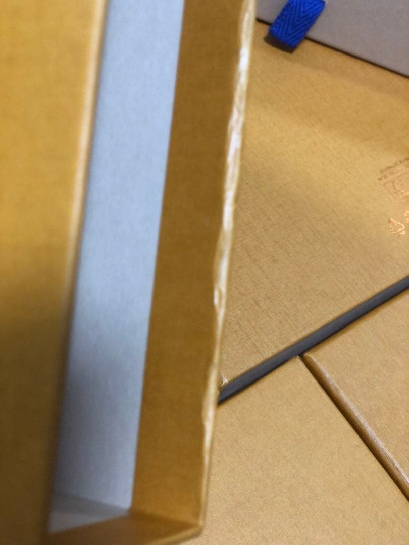 ルイヴィトン　財布箱　携帯ケース箱　20箱　リボン