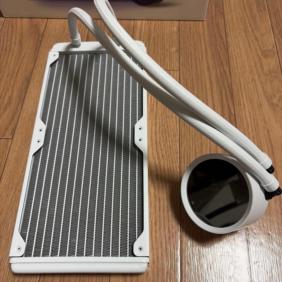 NZXT KRAKEN X63 RGB 水冷クーラー AM4 LGA1700