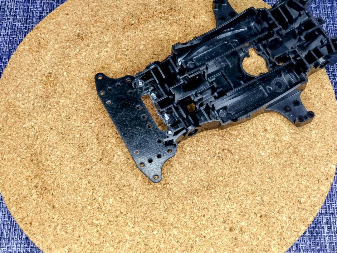 [出品テスト]MAシャーシ フロント段上げ プレート挟み込み治具[試作版]