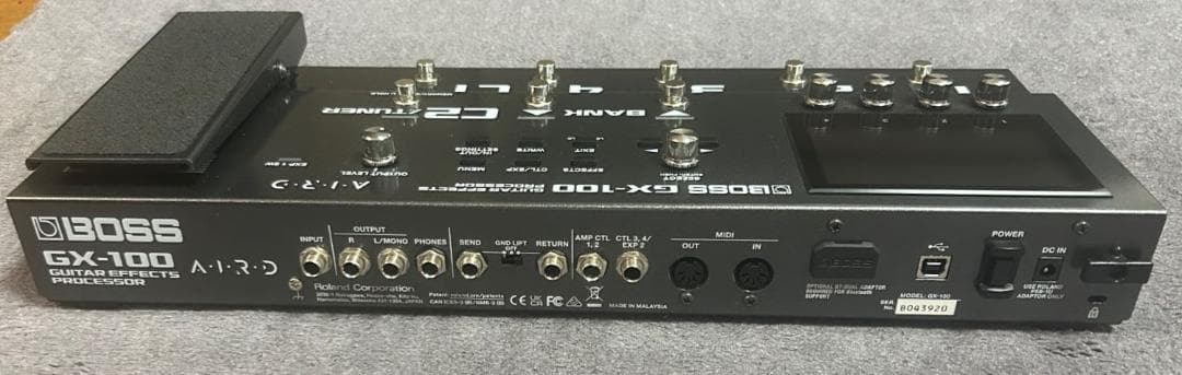 BOSS GX-100 開封のみ新同品 非純正中古ケース選択可です。