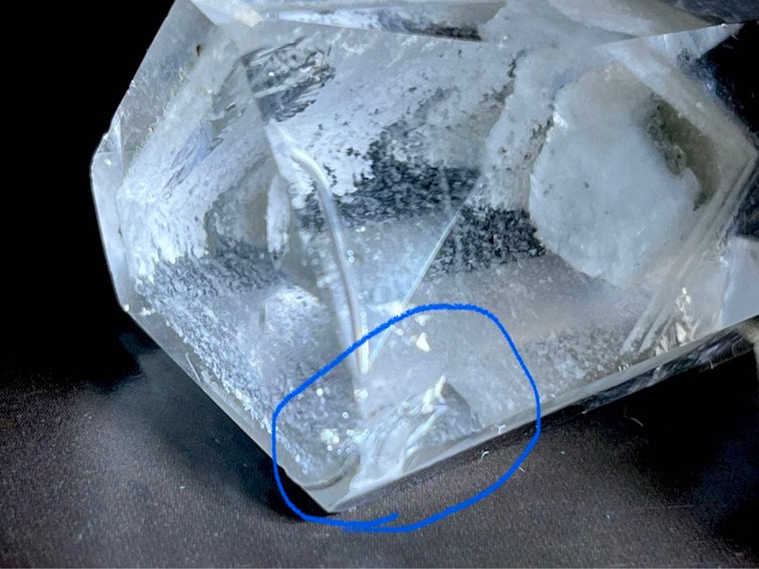 龍脈水晶　パイライトインクォーツ　クリスタル　水晶　黄鉄鉱　ファントム