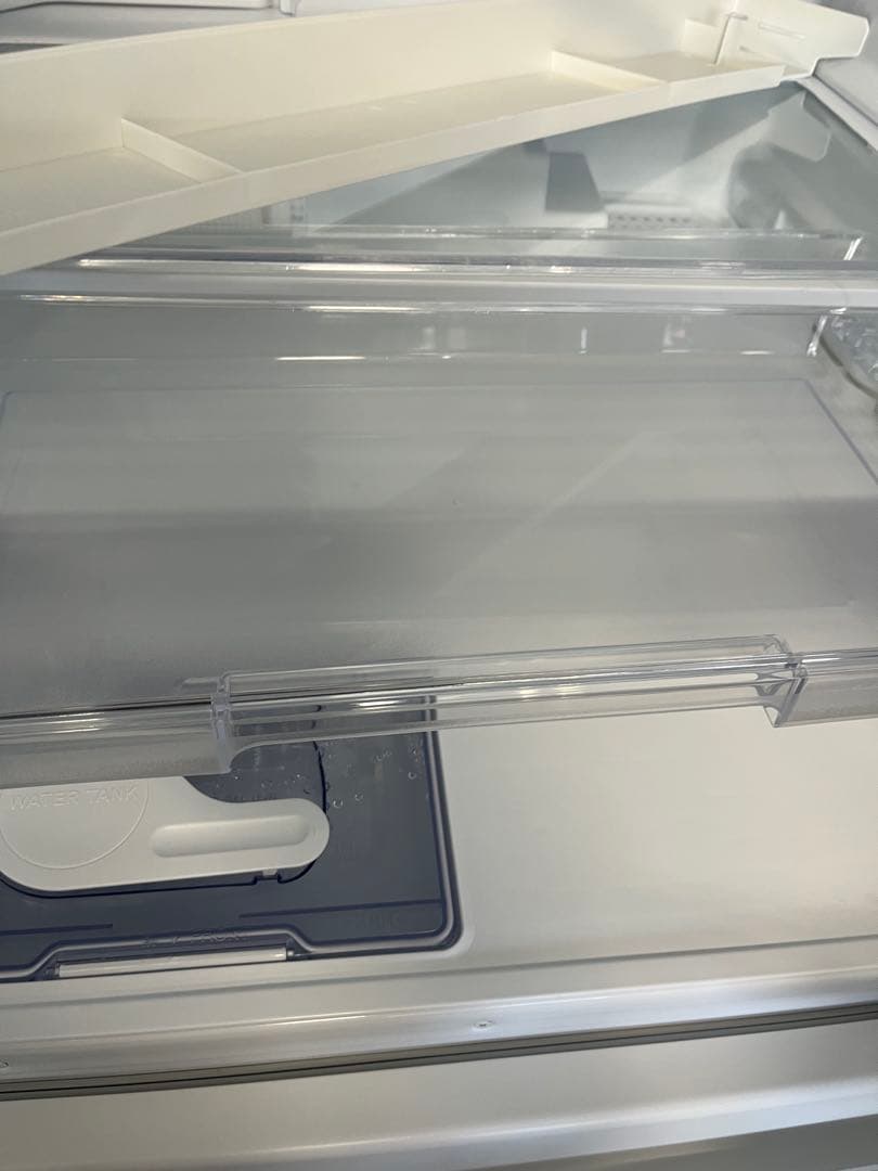 ★極美品★【2024年製】三菱 冷蔵庫 3ドア MR-C33K-W 330L T