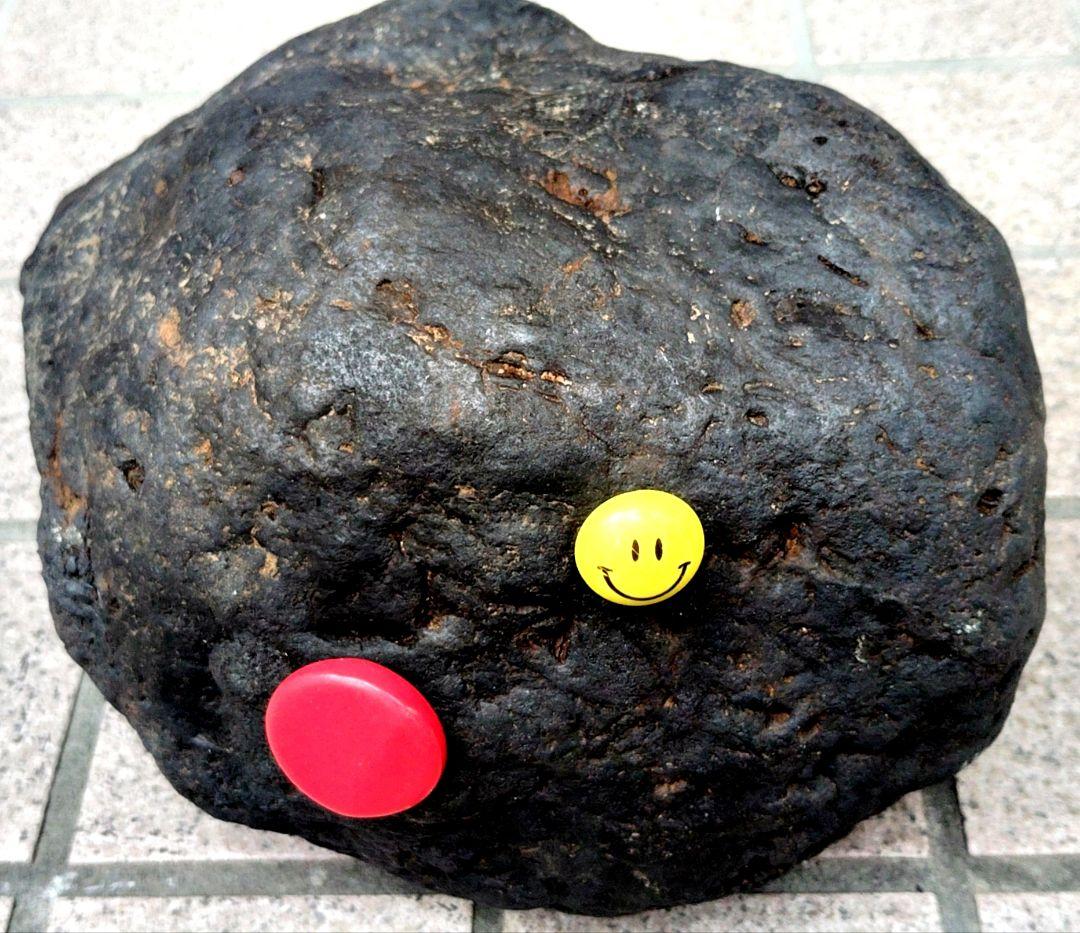 ひかる★マグネタイト原石★本宿コールドロン転石【川ズレ・ウブ・比重〜5】