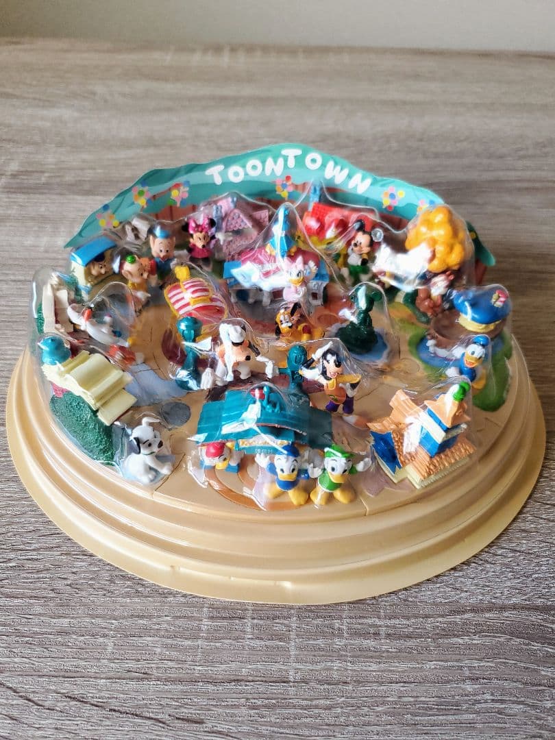 ☆激レア☆未使用美品☆ディズニートゥーンタウン ジオラマ フィギュア