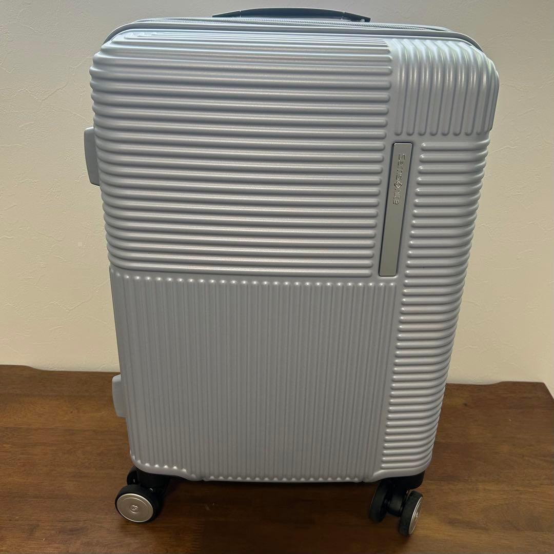 訳あり✨サムソナイト 36L スーツケース シルバー スピナー 55 拡張可