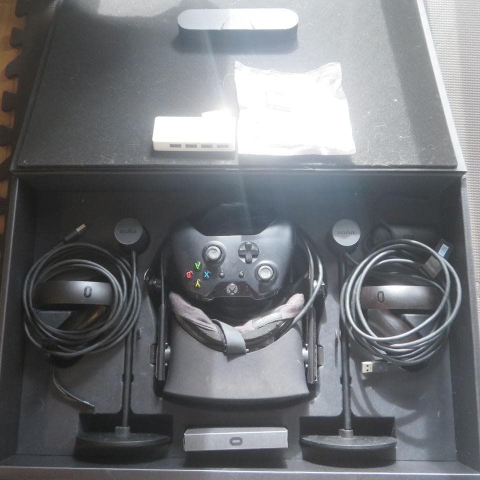 最終値下 Rift cv1  Touch 同梱版おまけ付