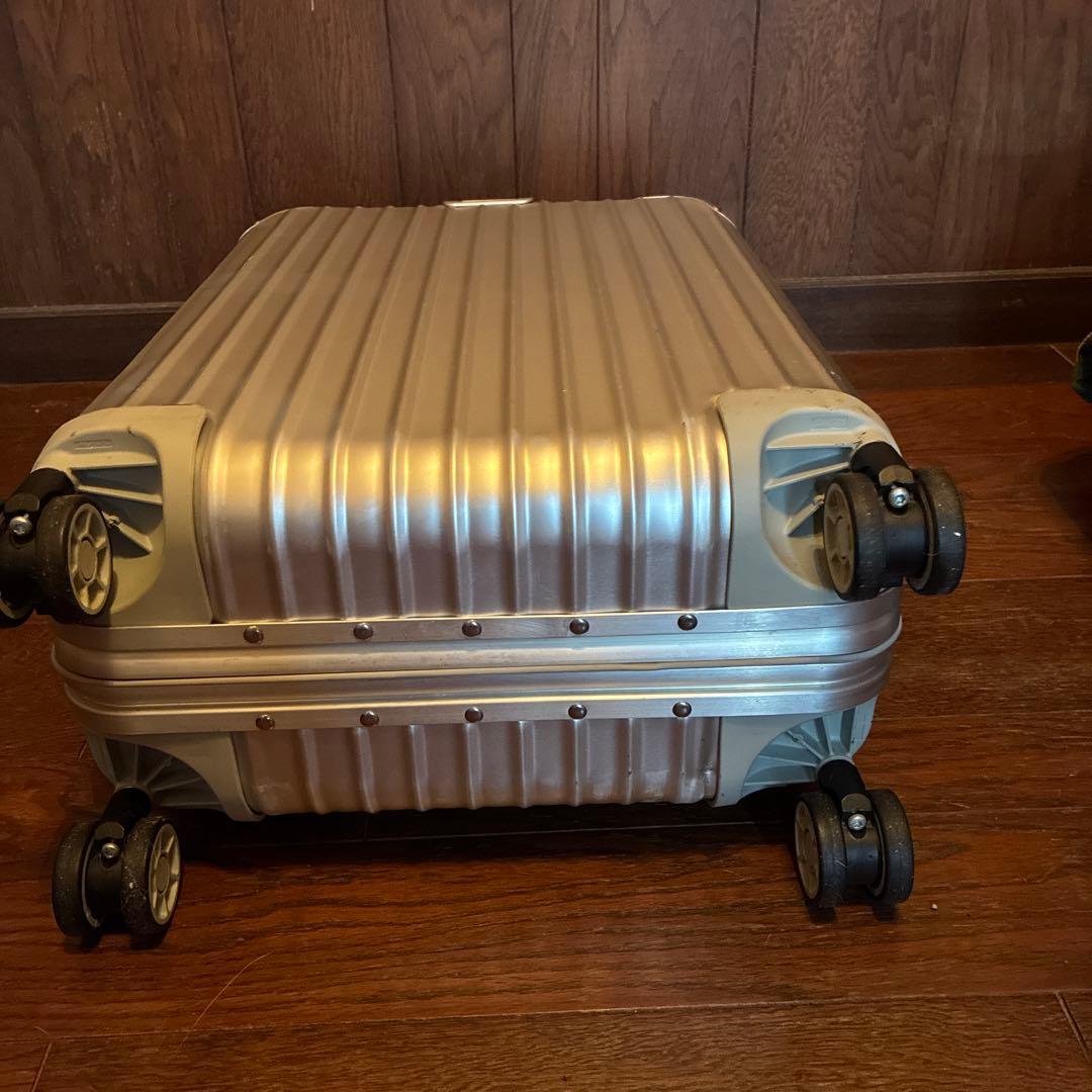 リモワRIMOWA TOPAS機内持ち込みサイズ希少入手困難32l