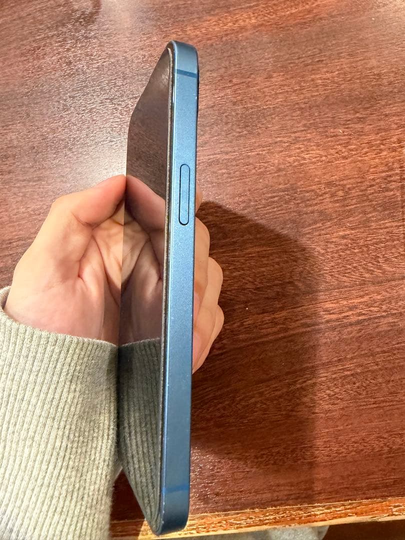 iPhone 13 ブルー 128 GB SIMフリー