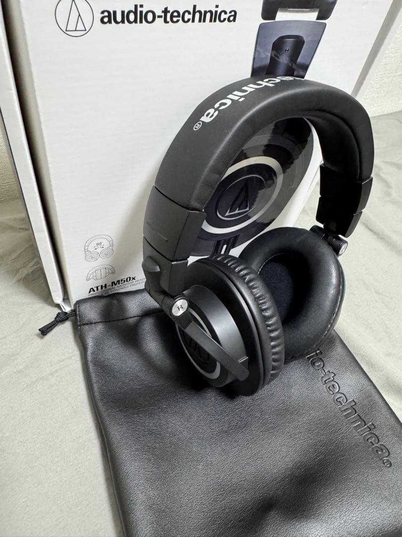 ヘッドホン audio-technica ATH-M50x
