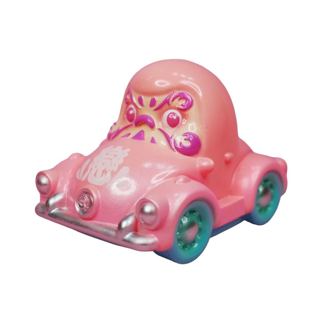 リターンカー・達磨　ダルマ　プルバック　恋　開運　ソフビ　フィギュア　おもちゃ