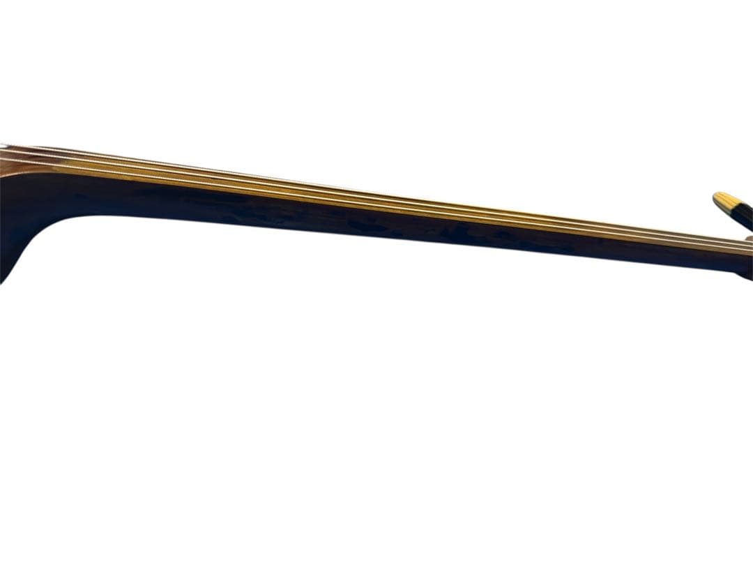 六線　琉球　 沖縄三線 蛇皮 民族楽器 破れ補修済み　沖縄伝統楽器　バチ付き