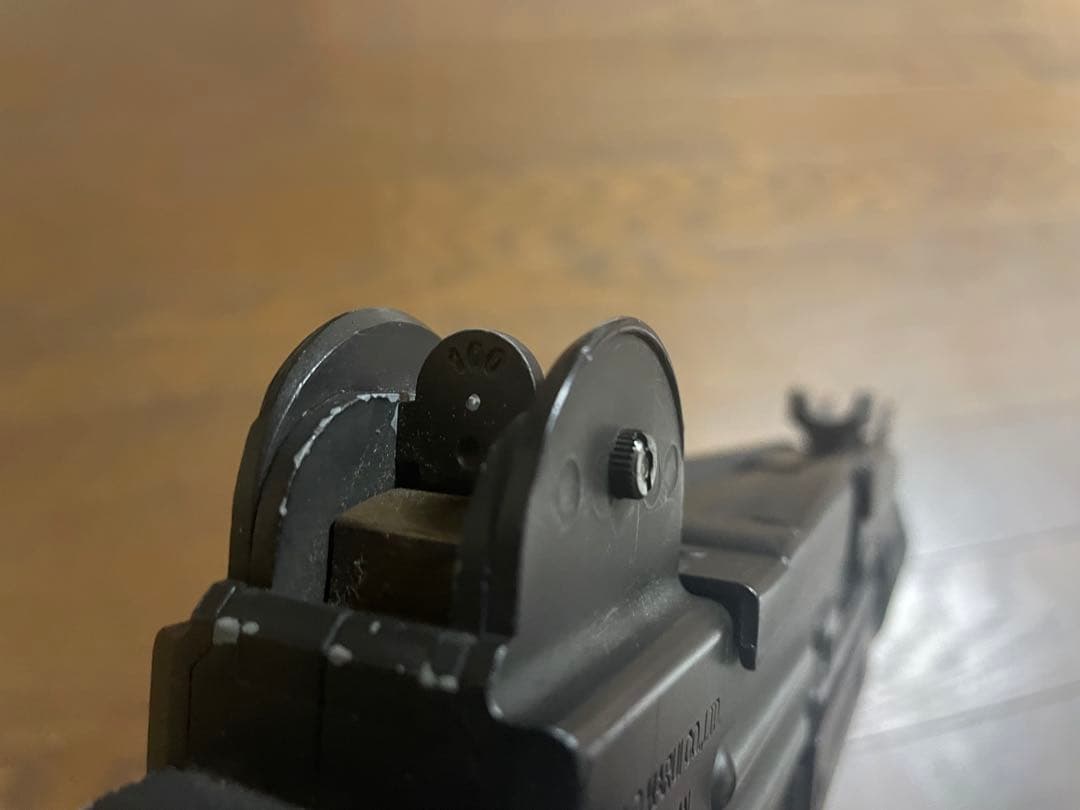 東京マルイ　UZI SMG 9mm x 19 電動エアガン