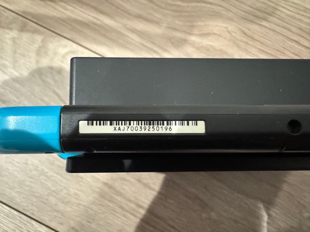 h*1様 Nintendo Switch 本体 ネオンブルー/ネオンレッド