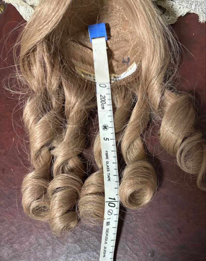 ☆セール中　ビスクドール 用ウイッグ　人毛　フランス製　小さいドール用